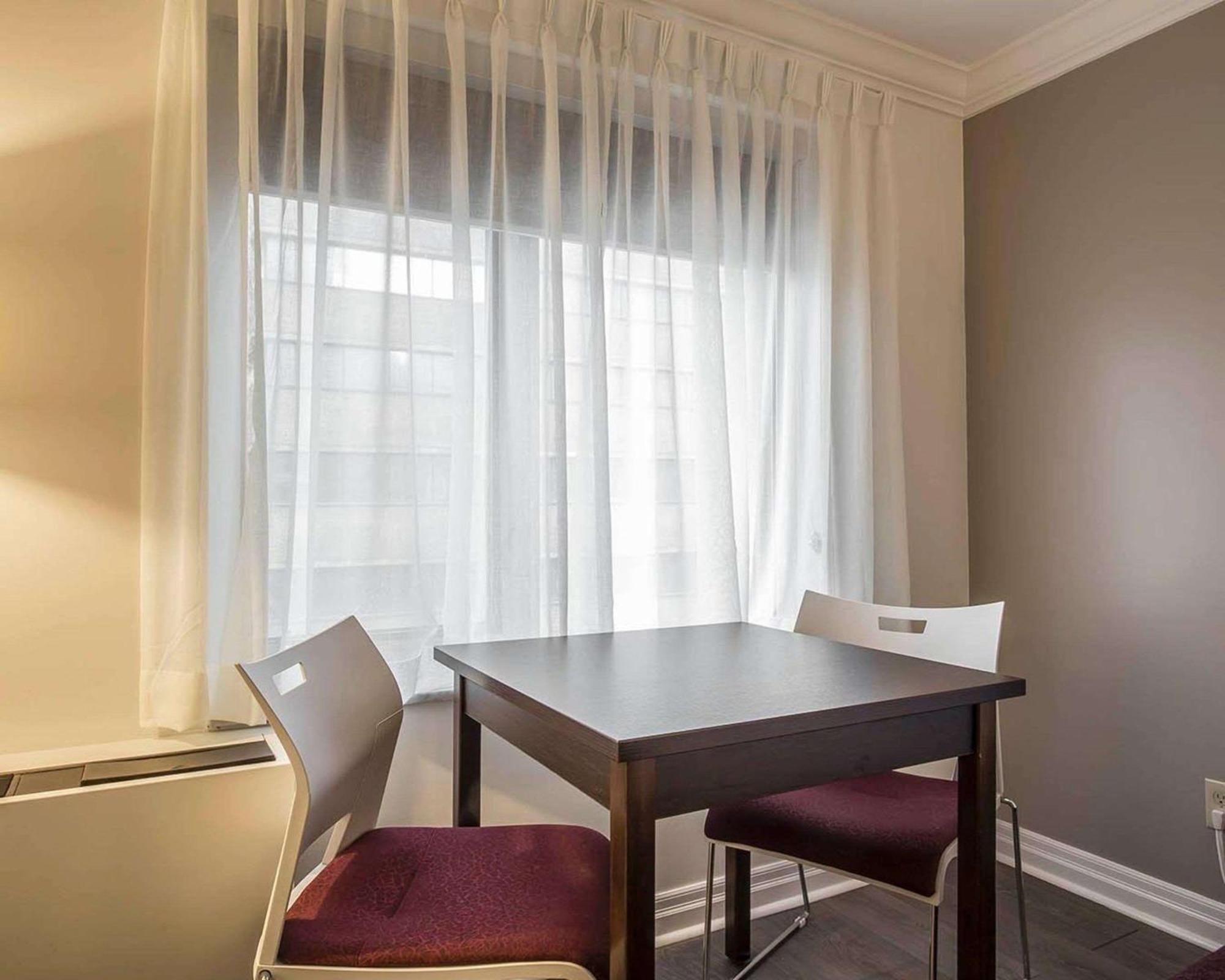 The Saint James Hotel, Ascend Hotel Collection Toronto Eksteriør billede