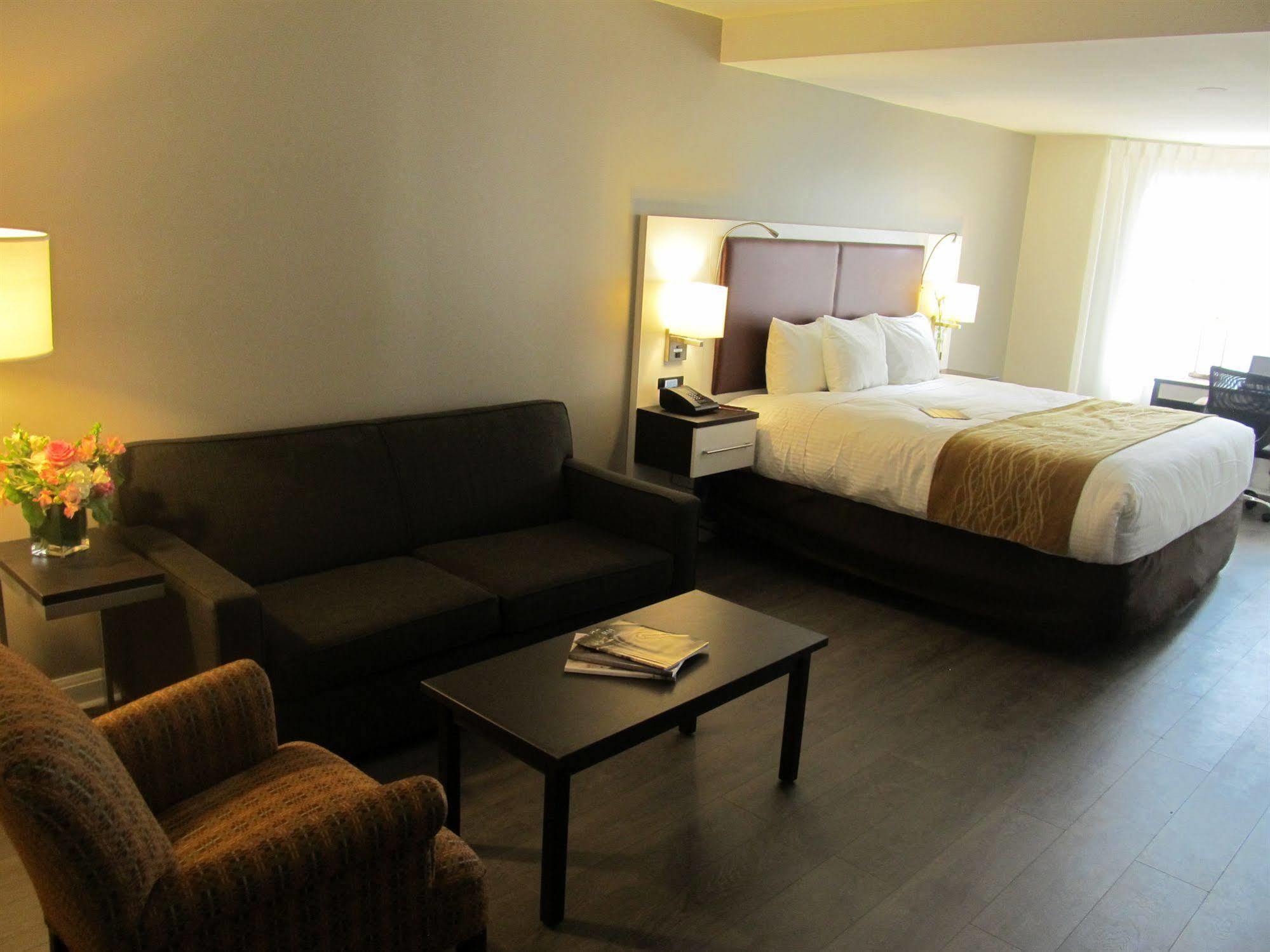 The Saint James Hotel, Ascend Hotel Collection Toronto Eksteriør billede